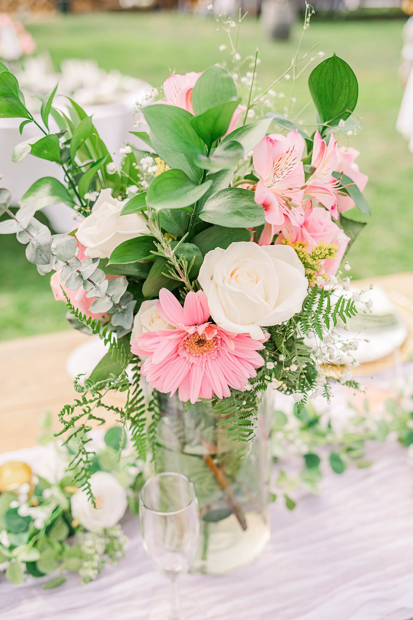 floral centerpieces from Legacy Estate Vineyard Wedding