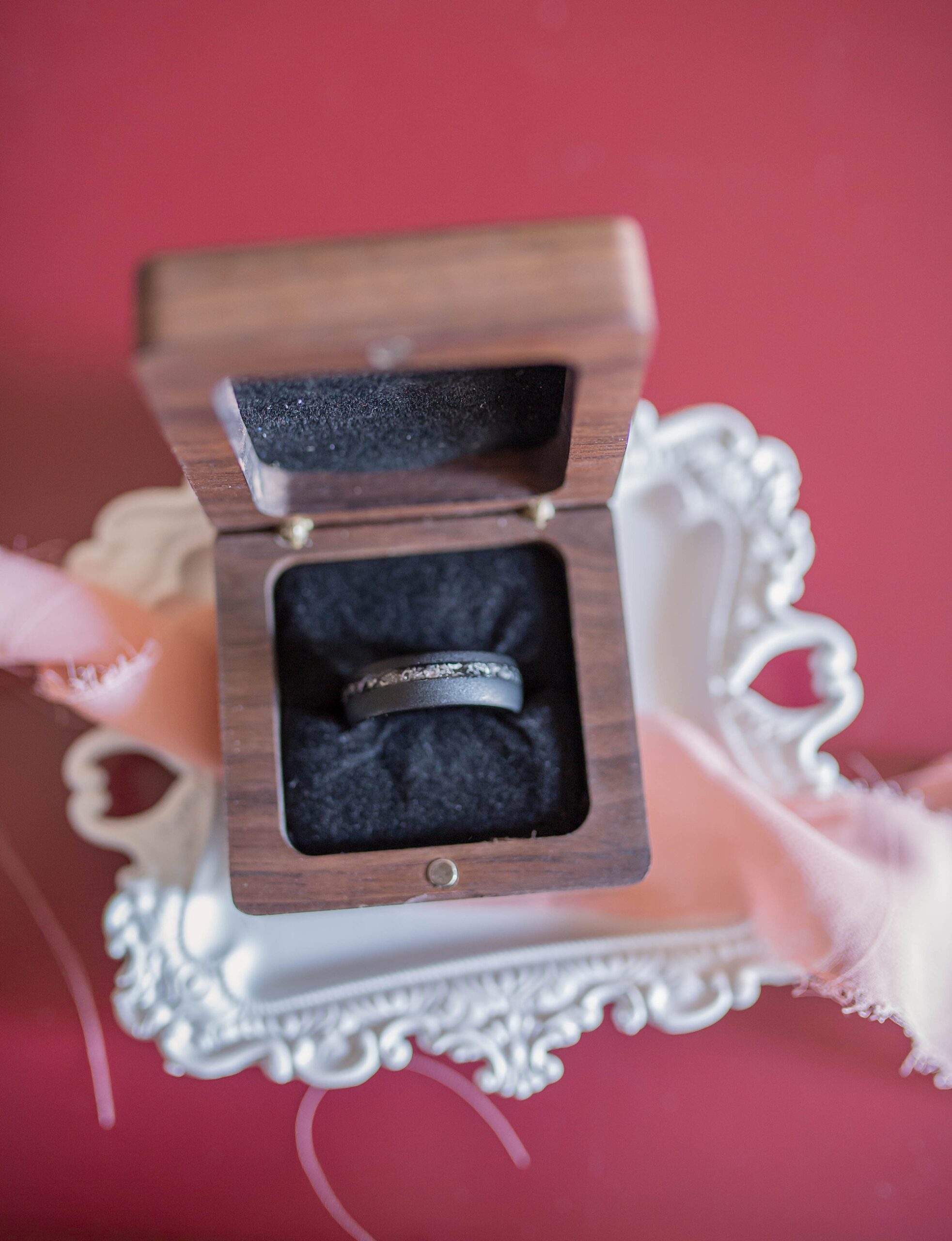 groom's wedding ring